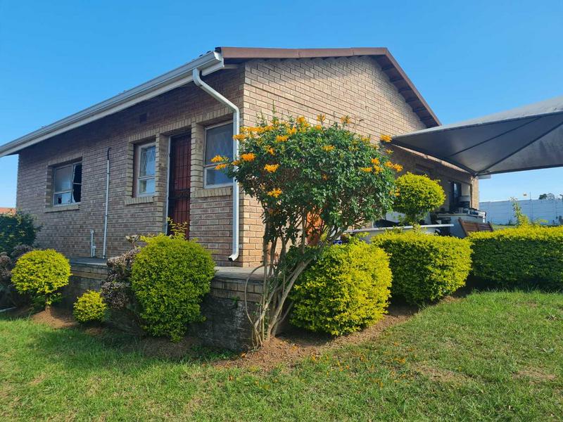 6 Bedroom Property for Sale in Southernwood Eastern Cape